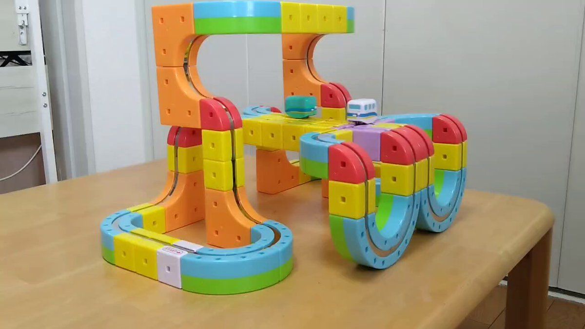 レールキューブ｜新感覚パズルブロックに大人も子供も夢中！(By ㈱サン