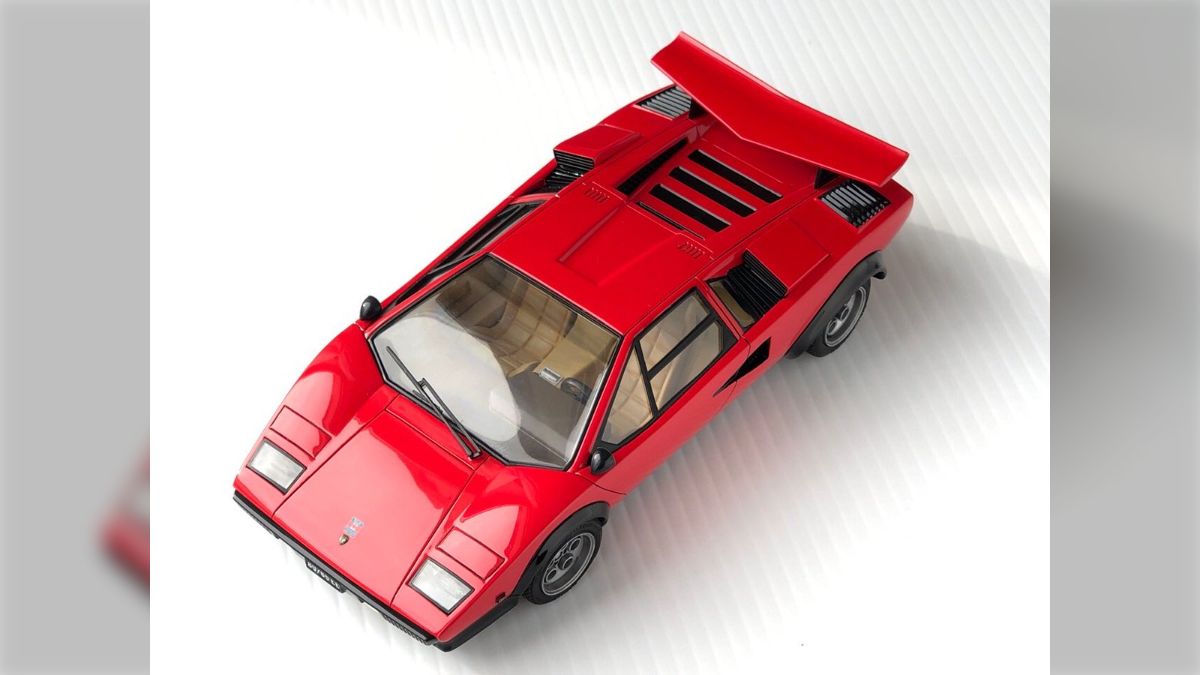 1/24ランボルギー二 カウンタックLP500S（カスタム品） タミヤ、1/24スケールモデル「ランボルギーニ カウンタック