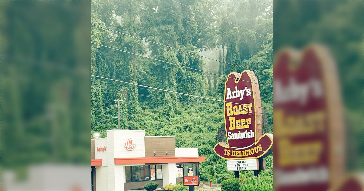 「真珠湾攻撃は、日本人がアメリカ本土に対して行った最悪の攻撃ではなかった」日本の葛や竹を鑑賞用とかで輸入しちゃったせいでアメリカやイギリスが腐海に飲み込まれておる