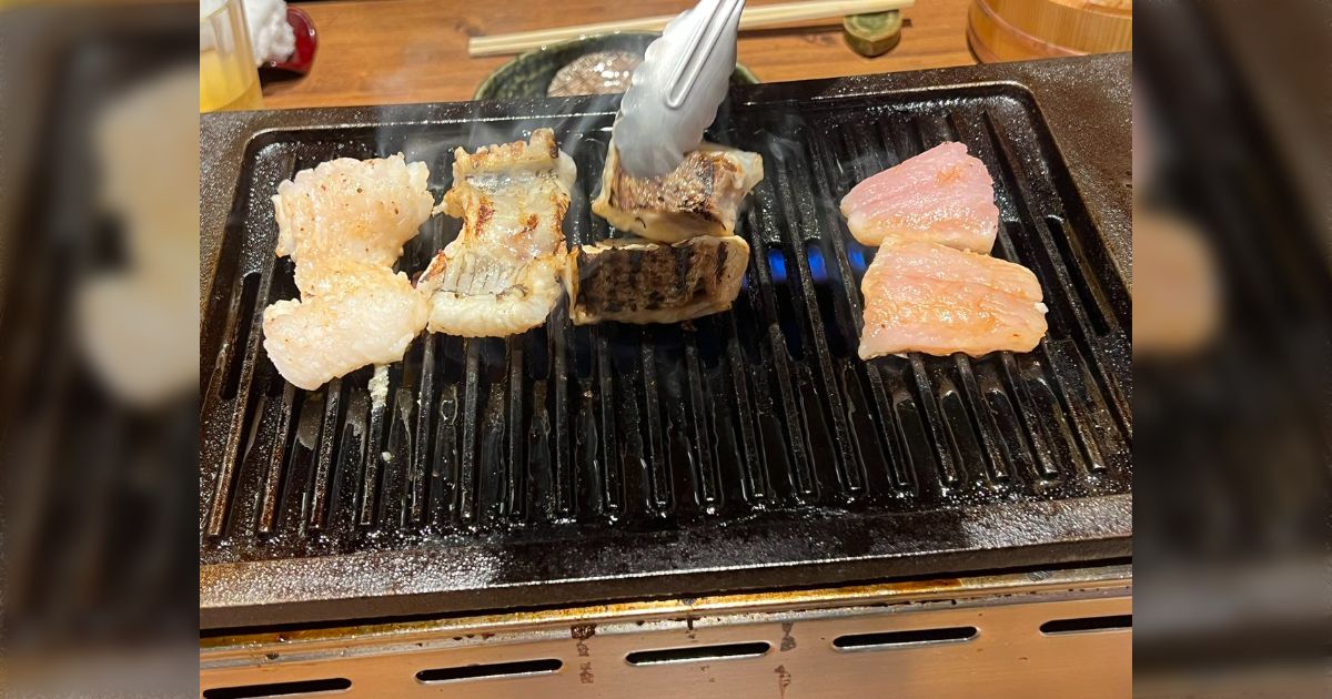 焼肉ならぬ“焼きうお”を食べたが、行くまでは『焼き魚じゃないですかそれは？』って思ってたけどちゃんと“焼きうお”だった、新しい概念