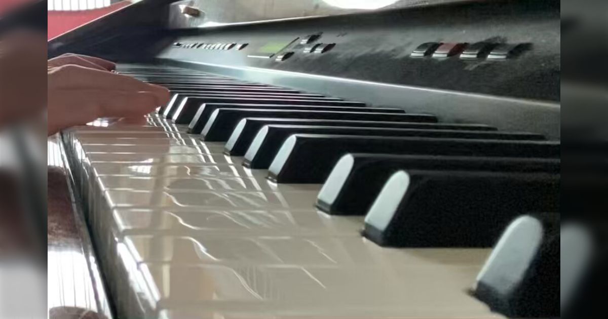 夢に出てきた音楽なんだけどこの曲って実在するのかな？→曲名が無事特定されるも「一体どれほどの研鑽を積めば夢に出てきた曲を弾けるようになるんだ...」