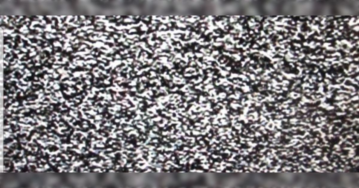 ホラーの演出としてよく使われる『砂あらし画面』そろそろ実物を見た