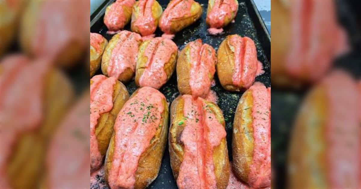 都内で買える、すっごくおいしい「明太フランス」を探してます！おすすめを教えてください→明太子はしっとりじゅわっと、パンはザクザクのめちゃうまパン情報集まる