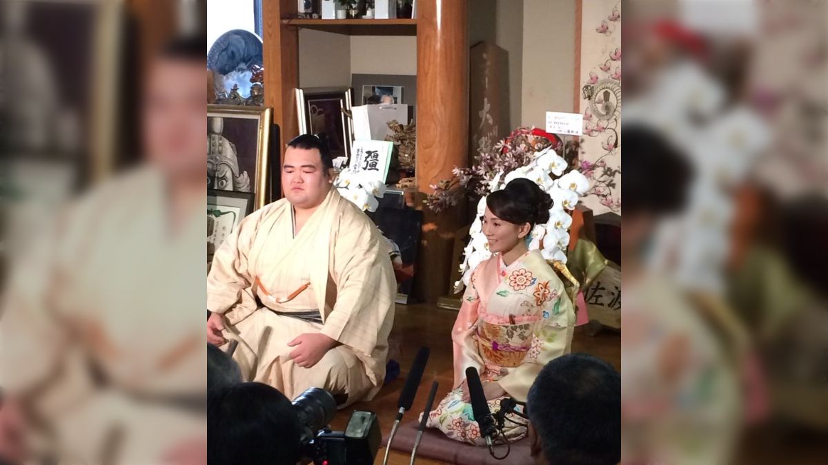 琴 奨 菊 奥さん 写真