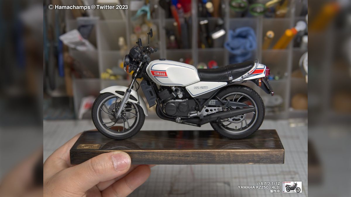 ハセガワ1/12 「YAMAHA RZ250(4L3) 1980」の制作記録 - Togetter [トゥギャッター]