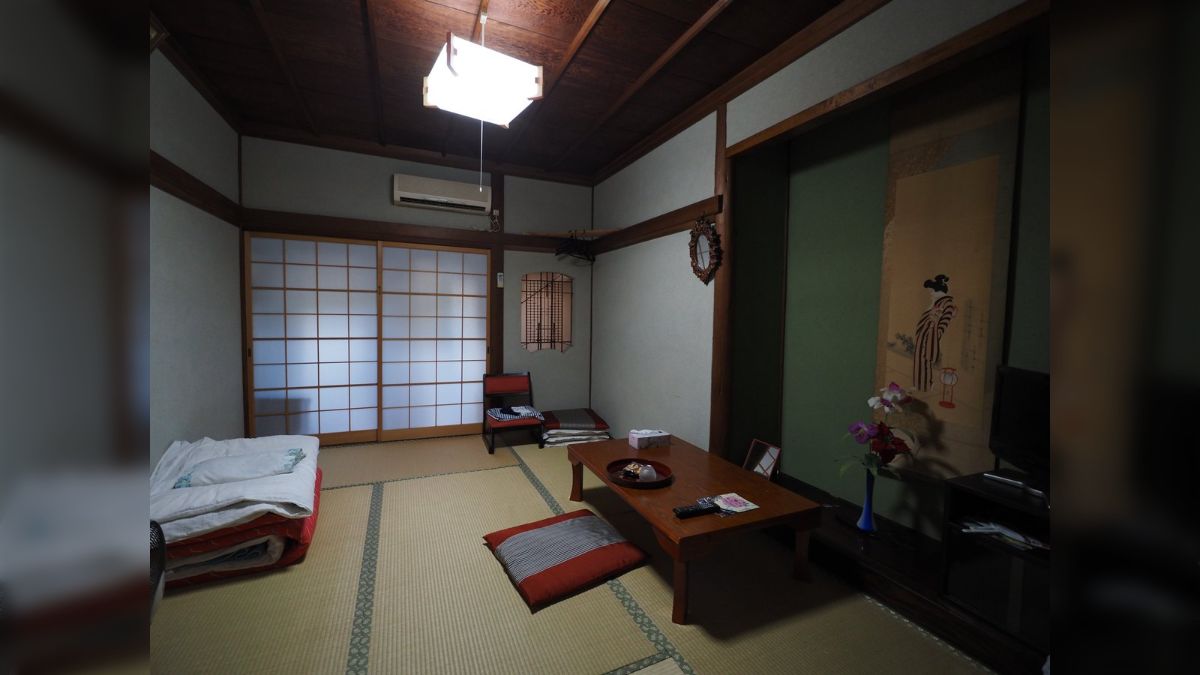 素人　旅館 