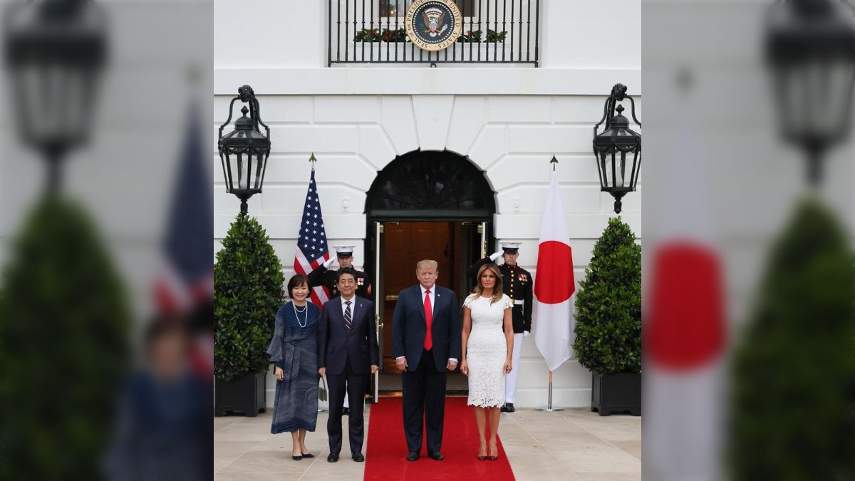 安倍首相肖像 壁掛け絨毯 ウール100% 安倍晋三 カーペット タブロー 安倍首相肖像 壁掛け絨毯 ウール100% 安倍晋三 カーペット タブロー