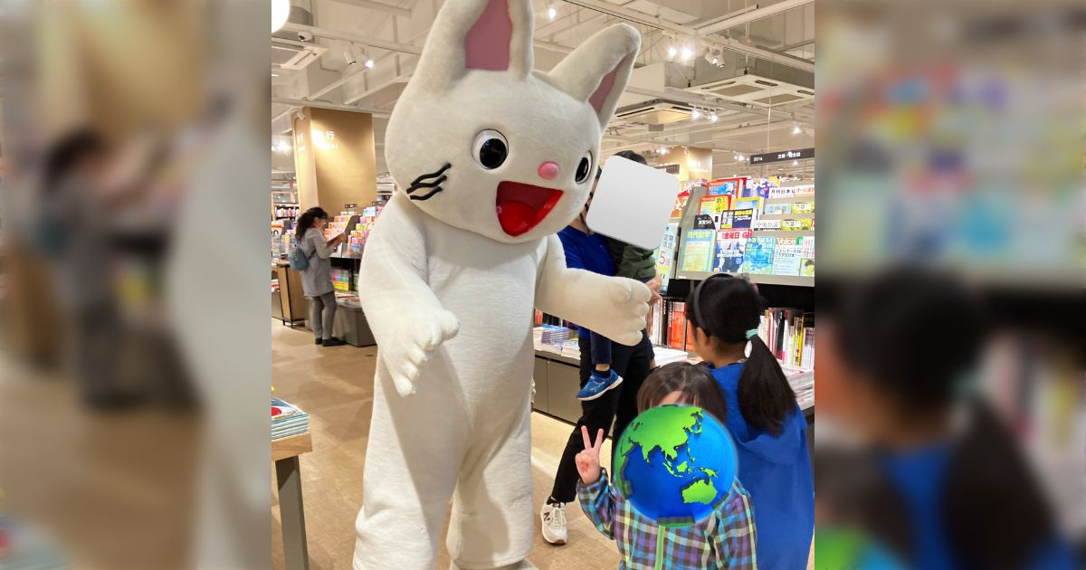 『ノンタン』すっごくかわいいけど、いざ目の前に来ると「何か違う」「捕食者の目」で圧がすごかった - Togetter