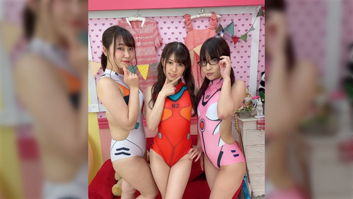 あべみかこ あおいれな 3月8日（日） あべみかこ・あおいれな・新垣智江の『スク水カフェVol.9』まとめ - posfie