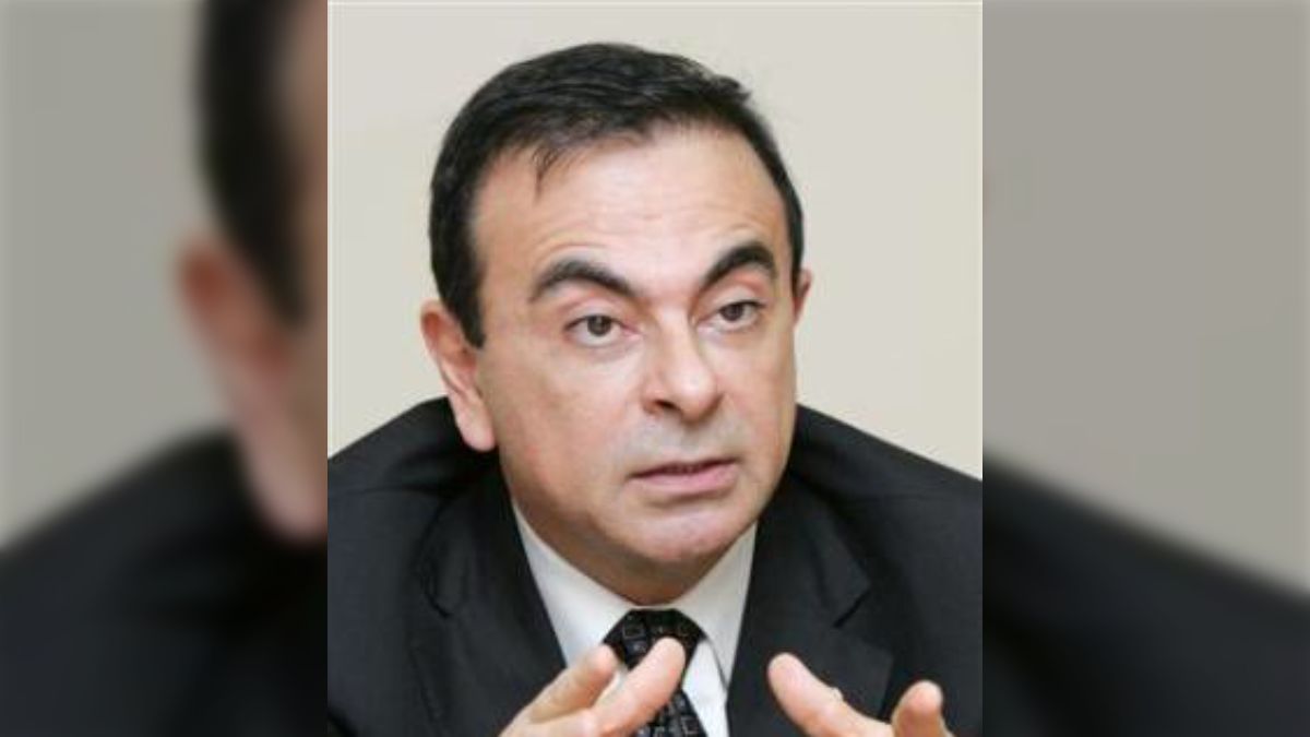 おばあちゃん、電車内のニュースのカルロス・ゴーンの顔を見て勘違い、の巻→「分かる」「ヤバイ似てる」 - Togetter