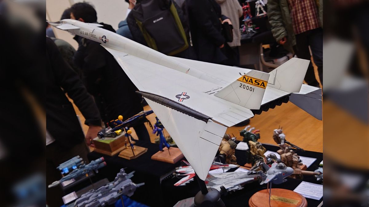 XB-70 ヴァルキリー イタレリ 1/72 - Togetter [トゥギャッター]