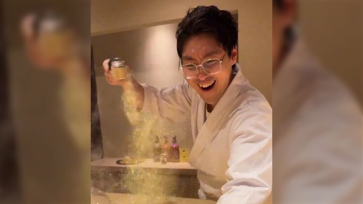 金粉 ネタにめちゃくちゃ金粉をかけてくれる寿司屋がきれいで上品で美味しそうな話…「粉塵だいじょうぶ？」の心配や海外の流行りの話も (2ページ目) -  Togetter [トゥギャッター]