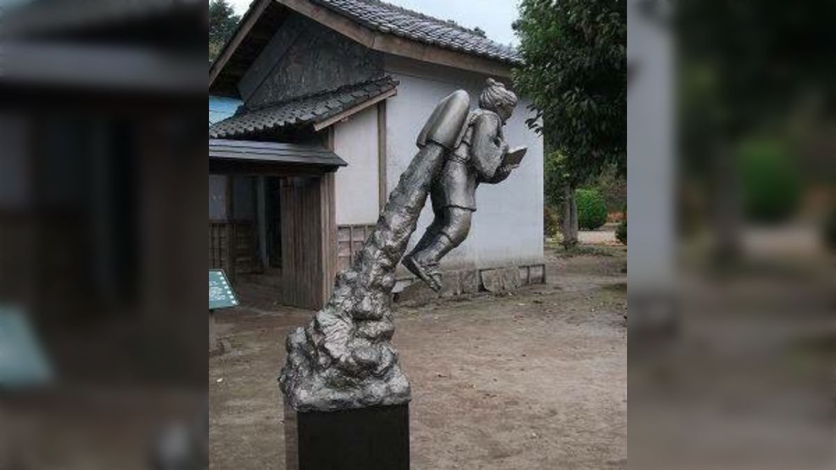 吹き飛んだ銅像 キャプテン翼」が大好きな地元民であっても銅像が微妙な理由