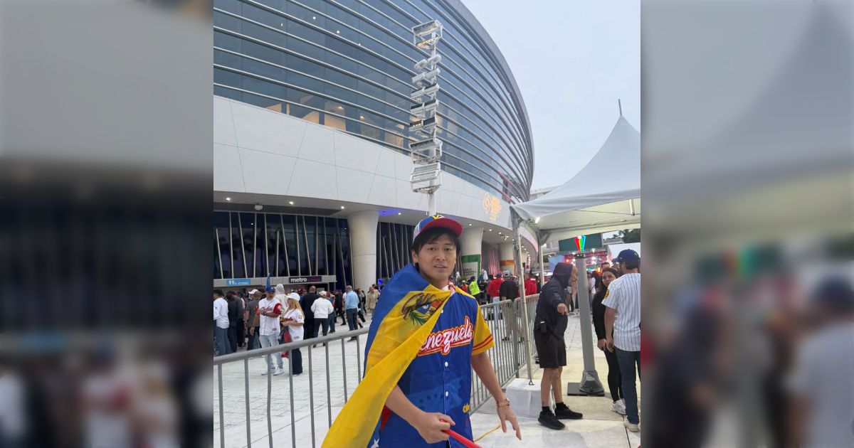 「ベネズエラ人になって応援することにしました」マイアミでWBC決勝を楽しむ配信者の投稿に「日本人が俺たちのシャツを着てる！」とベネズエラ人から大反響