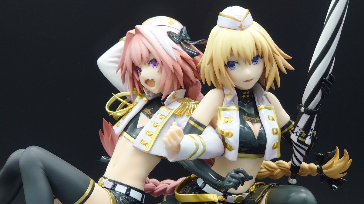 プラスワンより２年掛かって漸くジャンヌ・ダルク＆アストルフォ TYPE-MOON Racing Ver.のフィギュアが到着する！ - Togetter  [トゥギャッター]