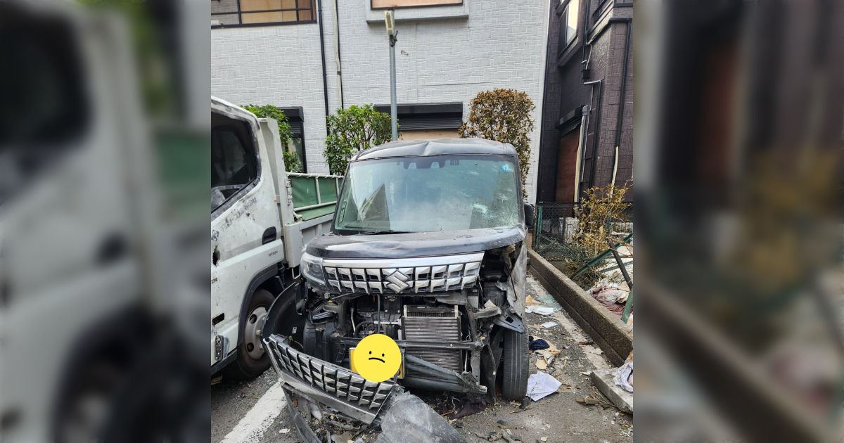 朝、近所で爆発事故があったが、自分は現場のすぐ横に車を停めていた→夕方落ち着いた頃、規制線の中に入れてもらったら、もろに衝撃を受けていたので