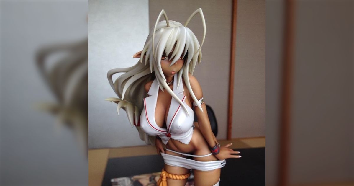 三世村正レースクイーン各色の美少女フィギュアが届いて - posfie