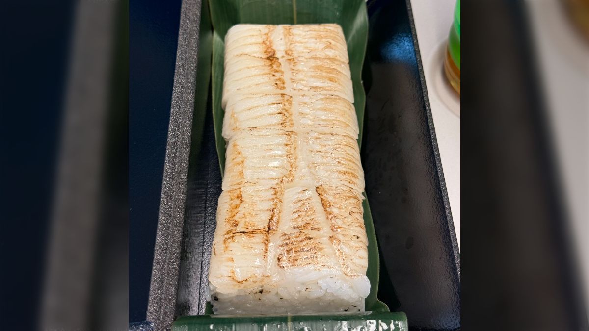 炙りえんがわ 東京駅で売っている仙台の炙りえんがわ寿司、めっちゃ美味い
