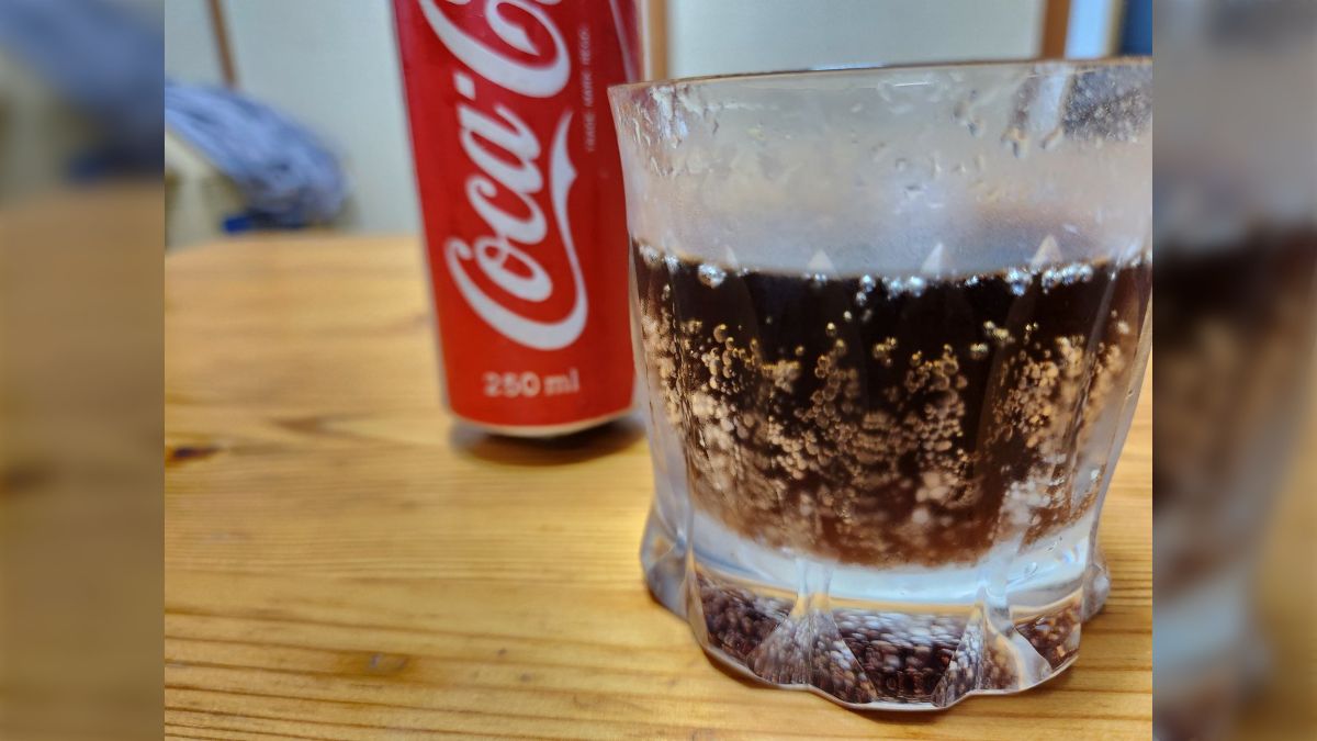 1966年から1969年　古いコーラの缶　ヴィンテージ　缶コーラ 1966年から1969年 古いコーラの缶 ヴィンテージ 缶コーラ コカ