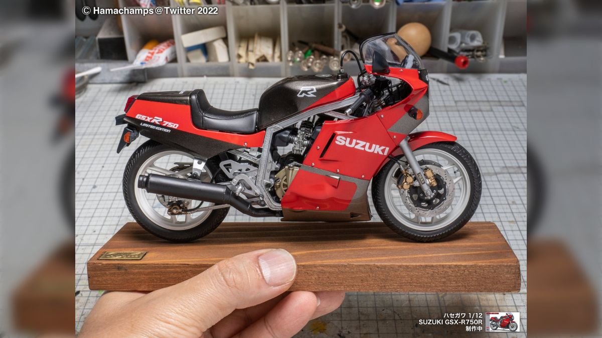 ハセガワ 1/12 「スズキ GSX-R750R 1986」の製作記録 - Togetter [トゥギャッター]