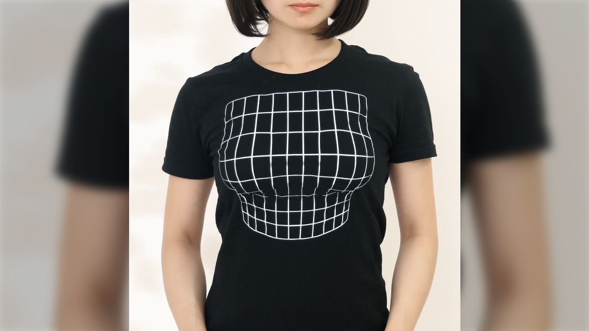 誰でも巨乳になれるTシャツ、陰影が表現できないダークカラーでも効果 