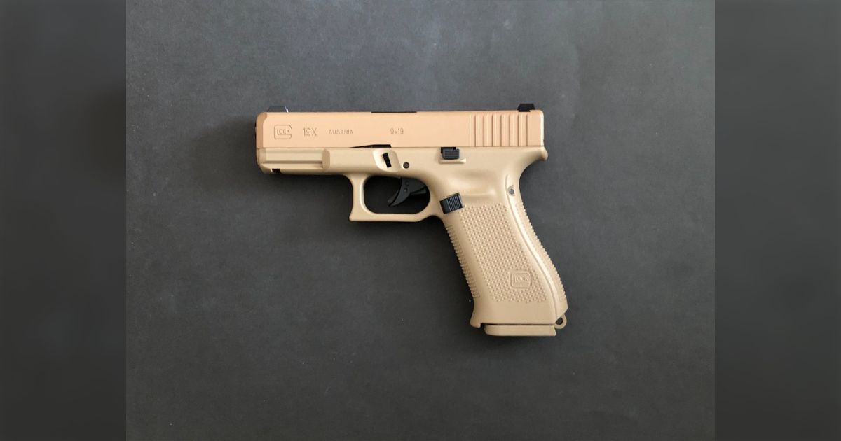 VOISKY】GLOCK19Xを撃ってみた【フィンガーアクションブローバック