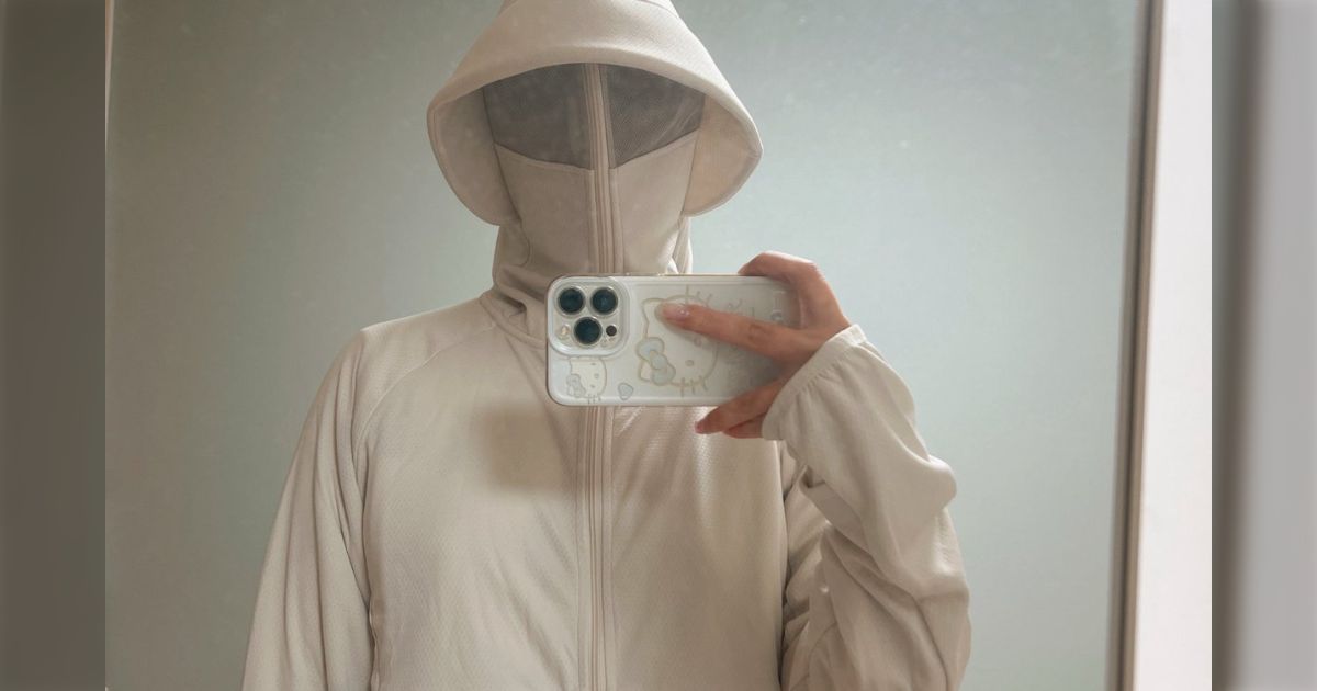 ワークマンで売ってるUVカットパーカーが不審者すぎるけど欲しく