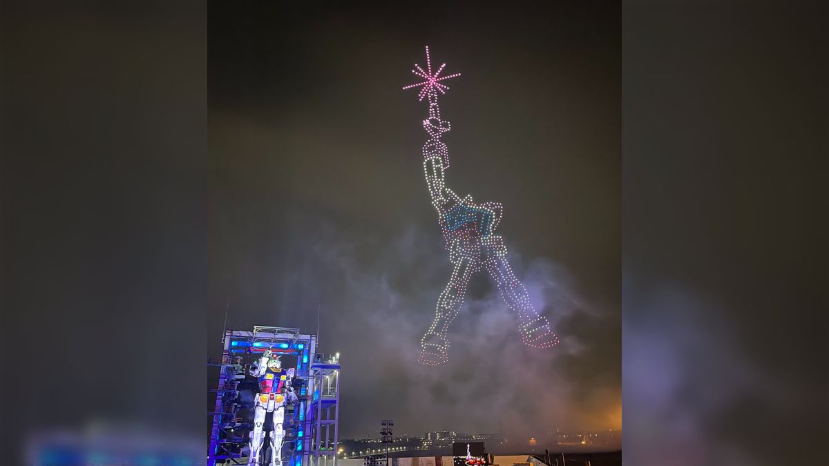 ガンダムファクトリー横浜、グランドフィナーレでガンダム花火x