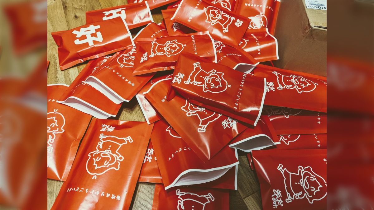 オッパイパブ いつもUber Eatsで頼んでいるめちゃうまな「オムライス専門店」の実店舗に行ってみたら「おっパブ」だった話 - Togetter [トゥギャッター]