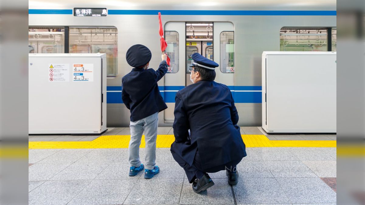 西武鉄道×新宿プリンスの「駅のお仕事体験（子供）」プランがあまりにもガチ。本物と同じ仕様の駅員制服に着替え、本当にアナウンスや安全確認の旗振りを実際の運行の中にてOJT。こんなん親がビビる  - Togetter [トゥギャッター]