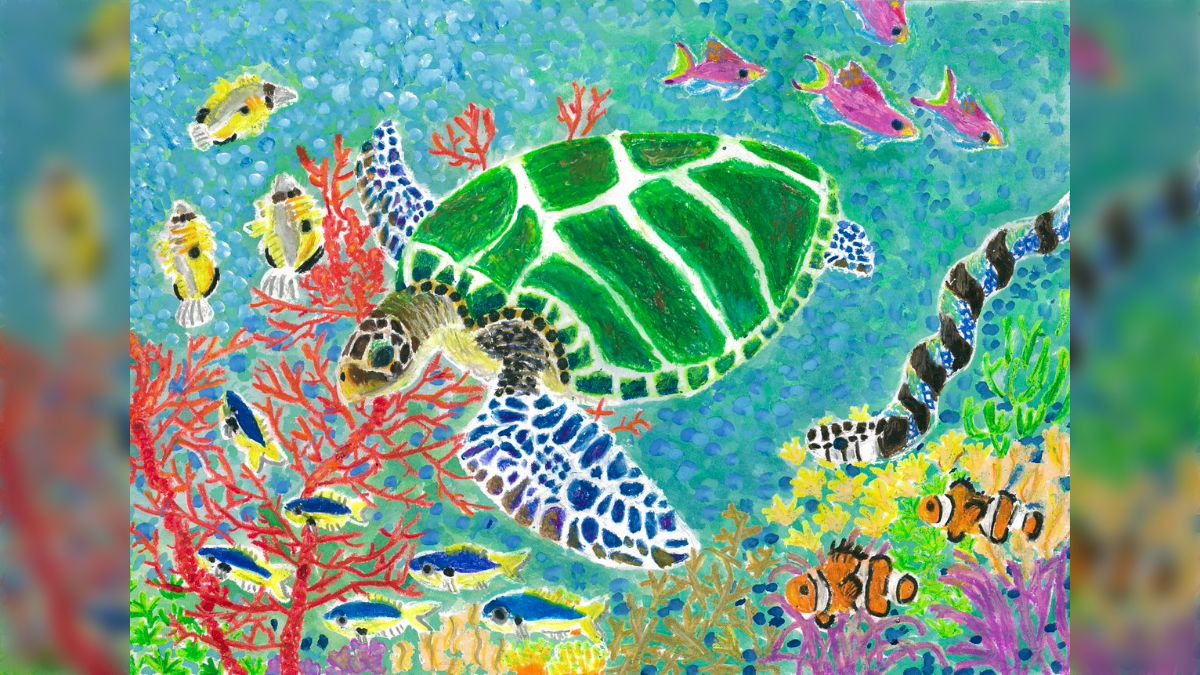 小1男児がコンクールのために描き上げた沖縄の海の絵、落選して