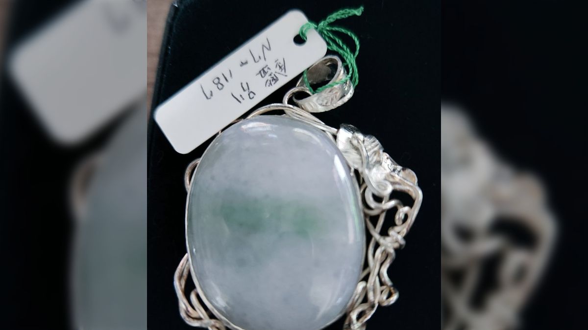 閉店するということで元値33万円のところを4万円で売ってもらった鑑定