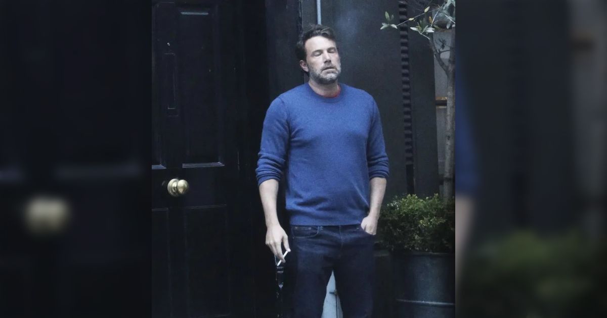 Grokの画像編集機能に絵師さんなどが怯える中、イーロンマスク様は自らビキニ姿のコラを生成し「perfect」と言い放った - Togetter