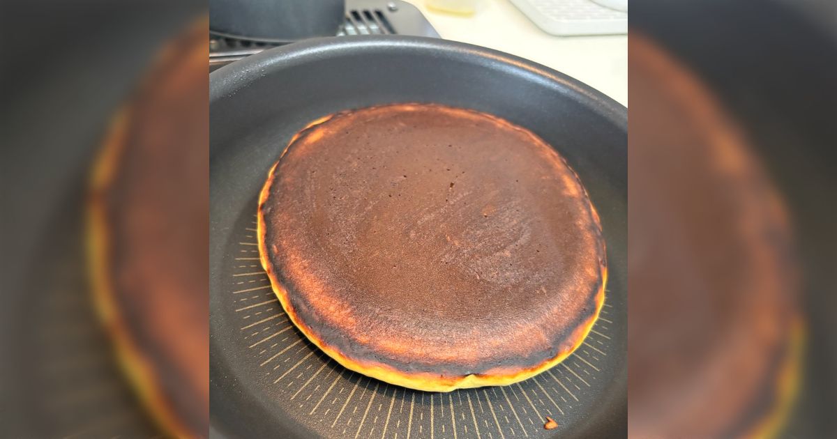 ホットケーキは何をどうやったらパッケージみたいに焼けるんだよ→様々なコツや面倒で省きがちなあの工程が大事だというアドバイスが集まってきた