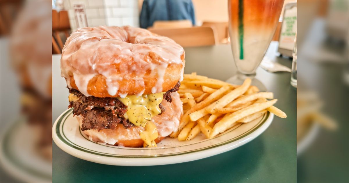 こんなめちゃくちゃな事って日本の法律で許されてるんだ「これだけで確か女性の必要摂取カロリー2日分らしいよ」「こんなん州法でもグレーだろ」