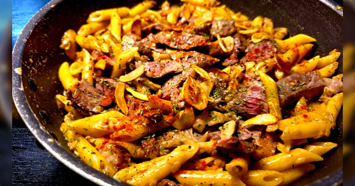 料理研究家・リュウジ氏「アメリカの皆様、ご家庭でどのような料理を作っているのか教えてください」→アメリカ各地から家庭料理をはじめ、様々な料理が集結