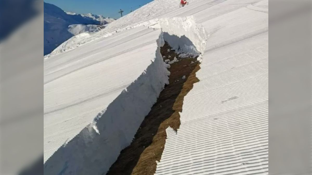 雪崩 