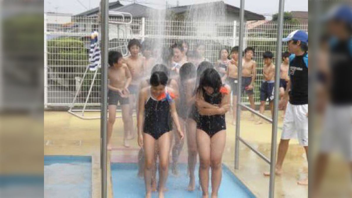 小学生　シャワー 