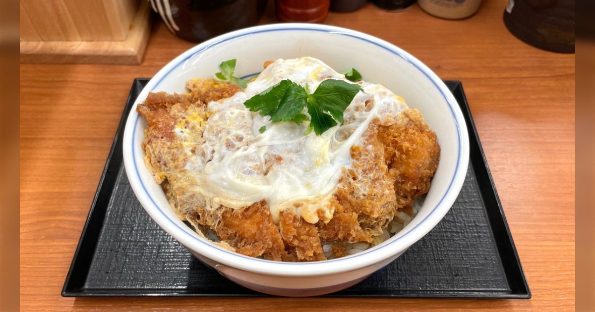 かつやで働いていた知り合い、3食賄いでカツ丼食べて痩せていったって言ってた「なんで職場で3食食べる必要があるんですか」「カツ丼はダイエット食品」