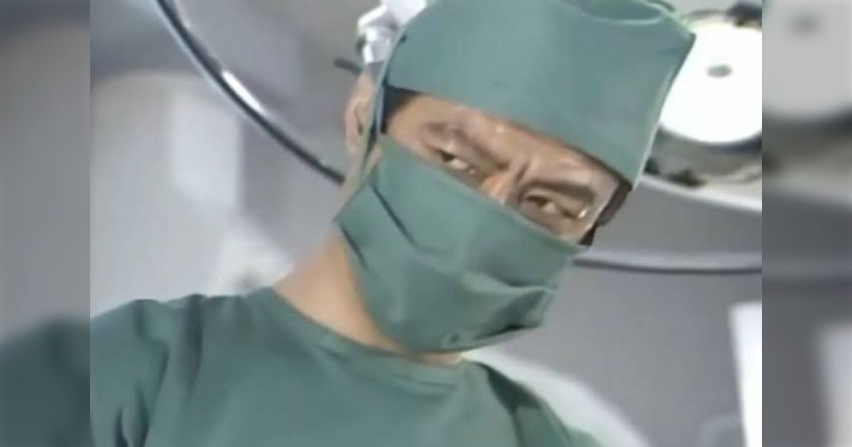 ドラマで手術中に執刀医が「汗!」と言って拭いてもらう場面があるけど実際はこんな感じだよ、というお話 - Togetter [トゥギャッター]