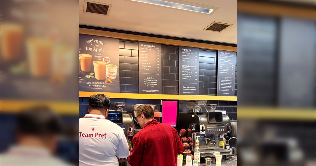 今ロンドンにいるんだけど、カフェで注文する前に日本語で話してたら店員さんが「ルビーちゃーん、なにがすきぃ？？」って言ってきて思わず爆笑→世界中に進出してるっぽい