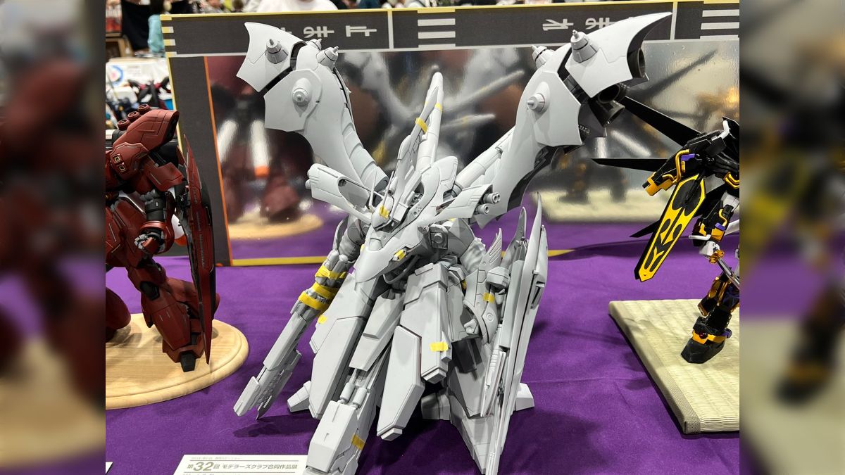 海賊版　HGナイチンゲール　っぽいプラモデル 海賊版 HGナイチンゲール っぽいプラモデル