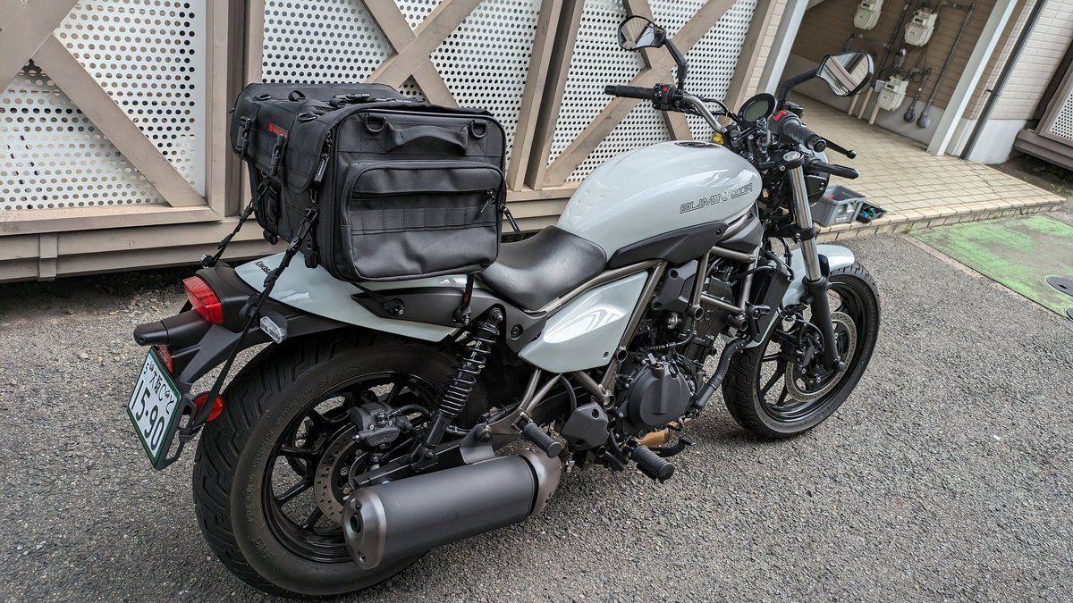 エリミネーター400 純正 ハイシート バイクシート 黒 ウェビック エリミネーター400 純正 ハイシート バイクシート 黒 ウェビック