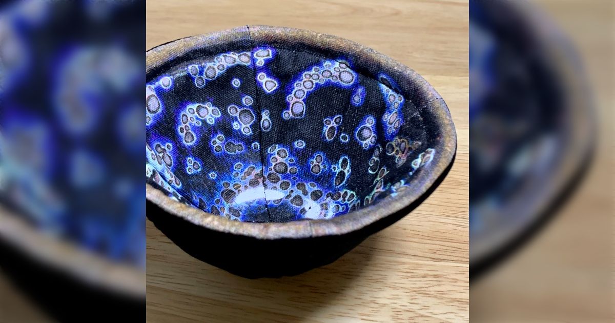国宝の茶碗「曜変天目」 ぬいぐるみにしてみた 5800円で注文殺到