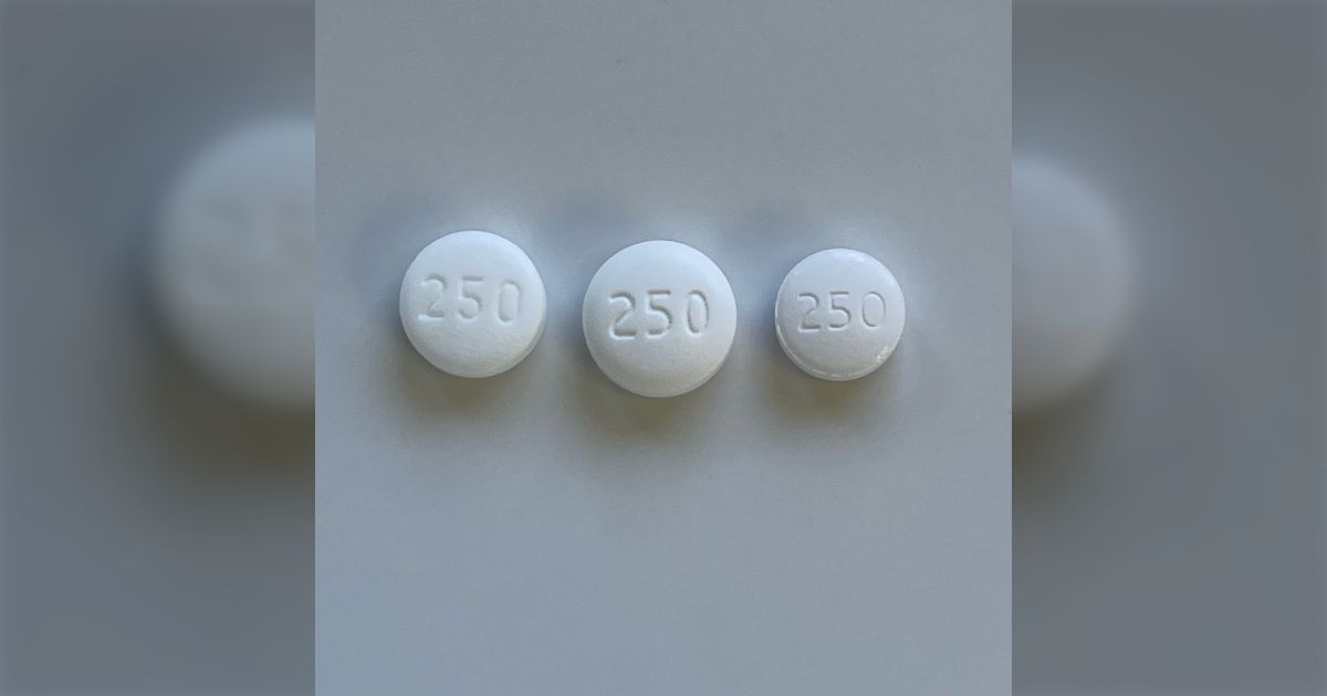 薬剤師はこれ見て何の薬か言い当てられるぐらい能力高いんだぜぇすげぇだろ「全部ハイレモンじゃないのか」→本当に正解がバンバン出て変態(誉め言葉)