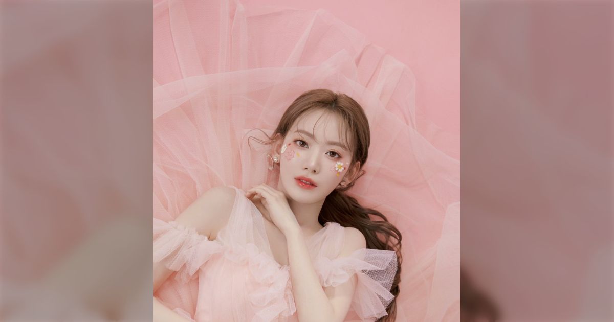IZ*ONE-宮脇咲良・矢吹奈子 HKT48-田中美久 有り難かっ 3ショット生写真
