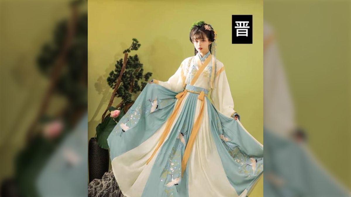 中国伝統的な漢服 （結婚式、イベント等に使う）