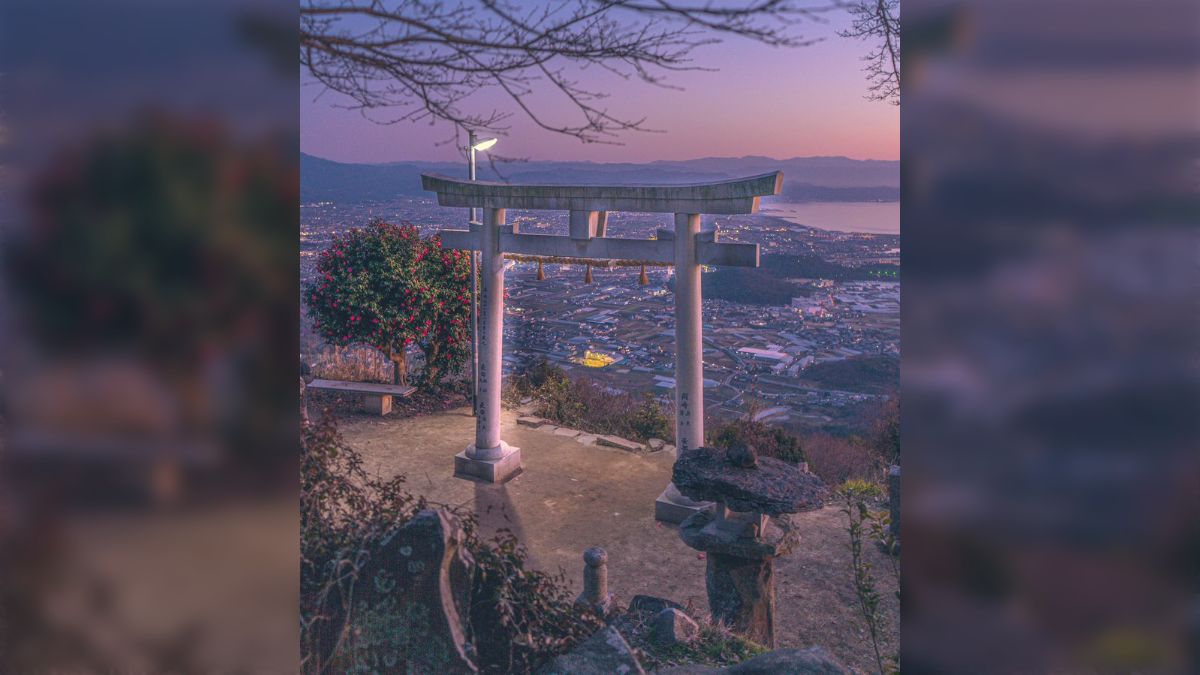 香川県の「天空の鳥居」から見る絶景が「アニメみたい」で素晴らしい！→実際に「結城友奈は勇者である」の聖地だった - Togetter [トゥギャッター]