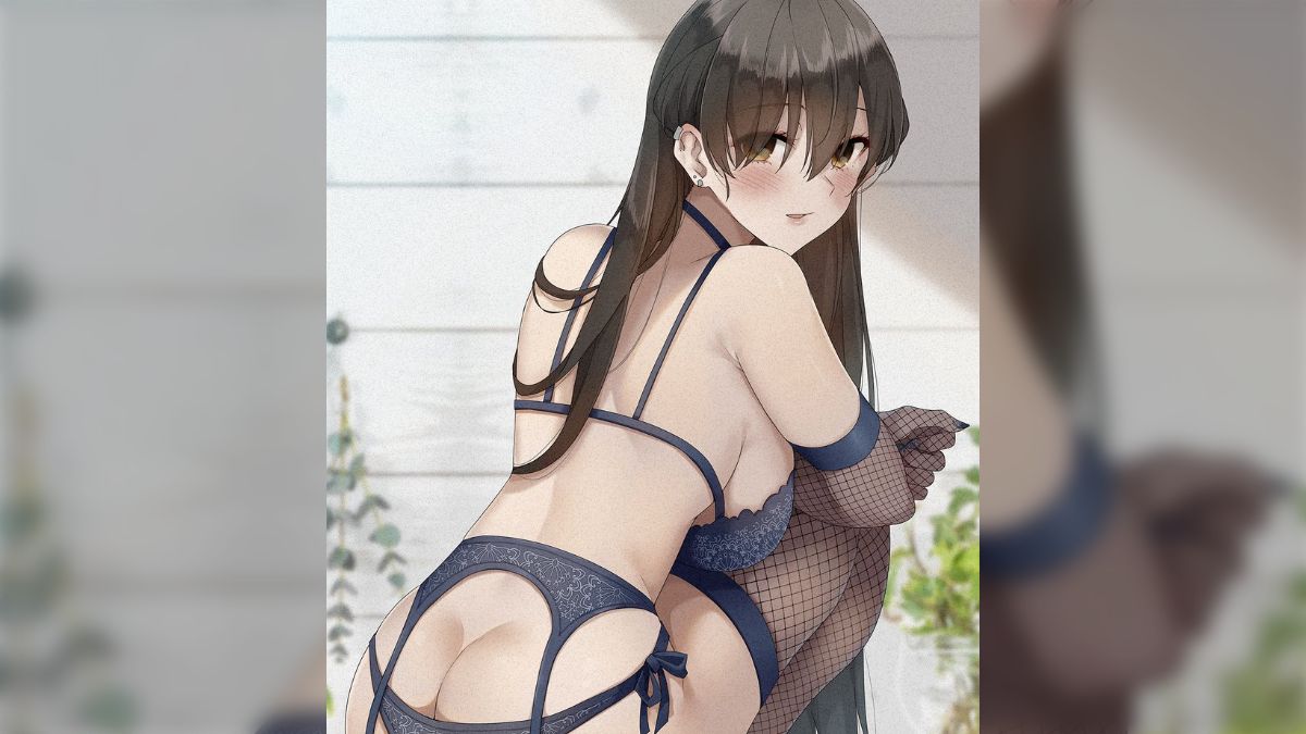 ランジェリー　ガーターベルト姿 