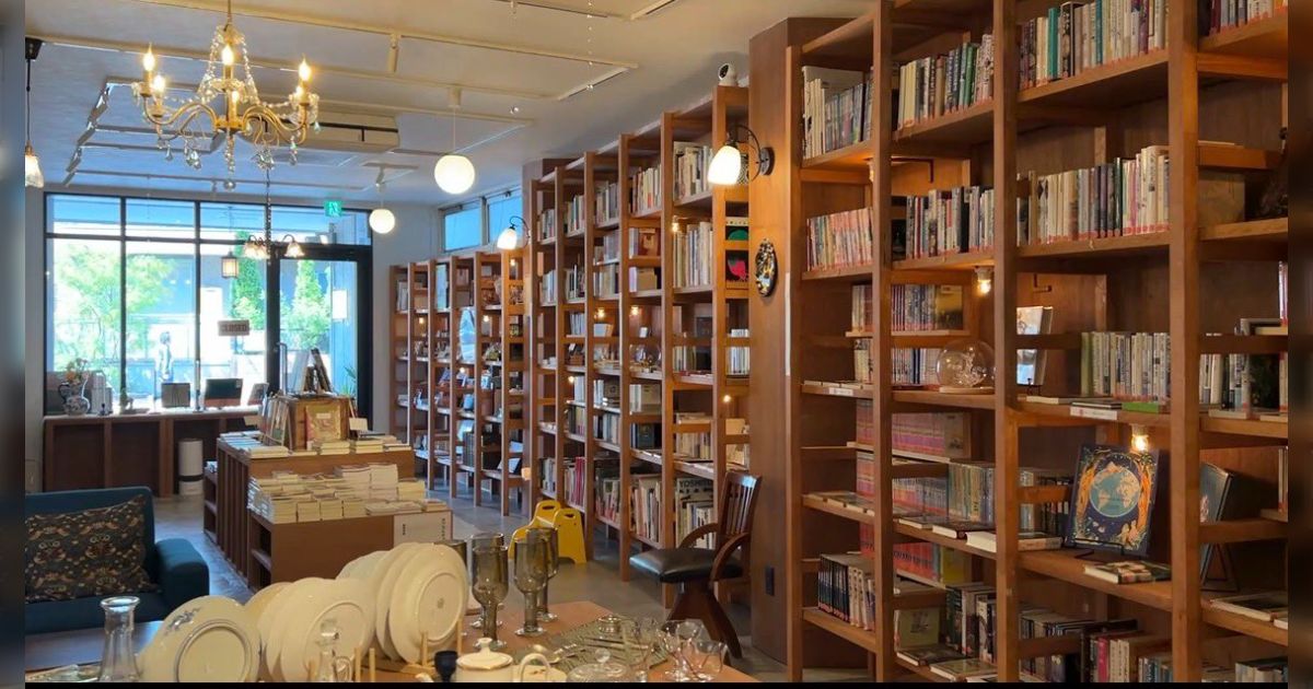 「未購入の本を持ち込んで読めるカフェ」は本当にいらない…なんで他人が読んだ本を新品として買わされるの？→ブックカフェに対して様々な意見が集まる